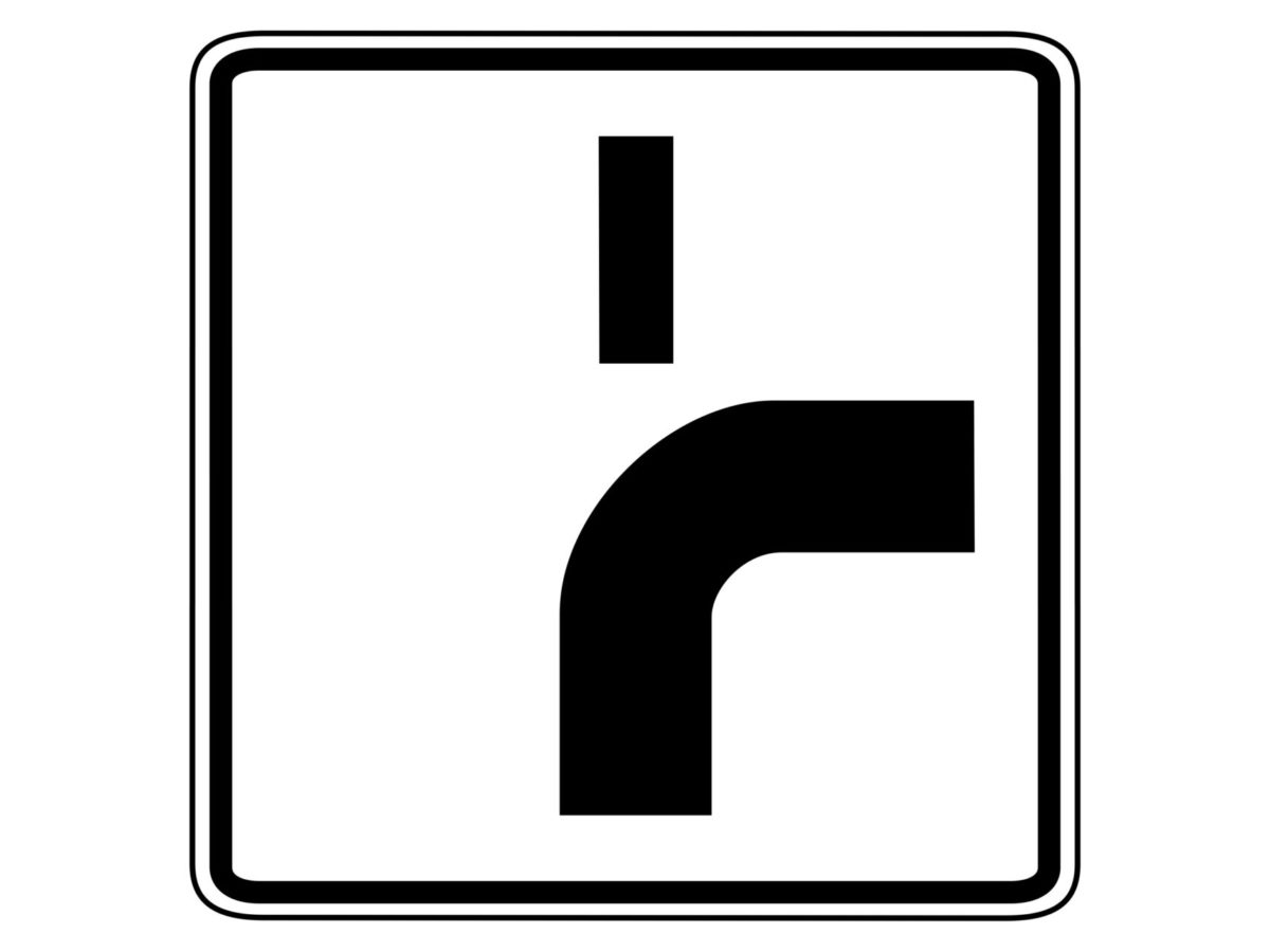Verkehrszeichen 1002 22 Verlauf Der Vorfahrtstrasse Von Unten Nach Rechts Einmuendung Von Oben Radfahrausbildung Grundschule